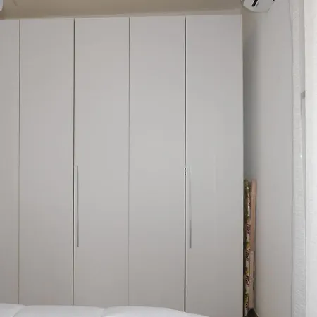 Yuna Rent - Casa Mameli شقة بيسكارا